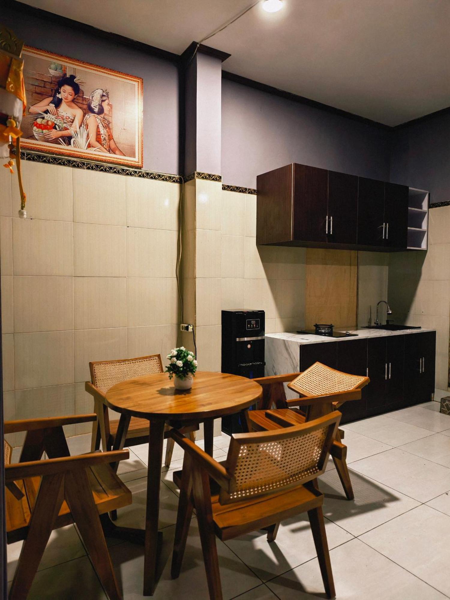 Aby Guest House By Paradise Sidemen  Exterior photo