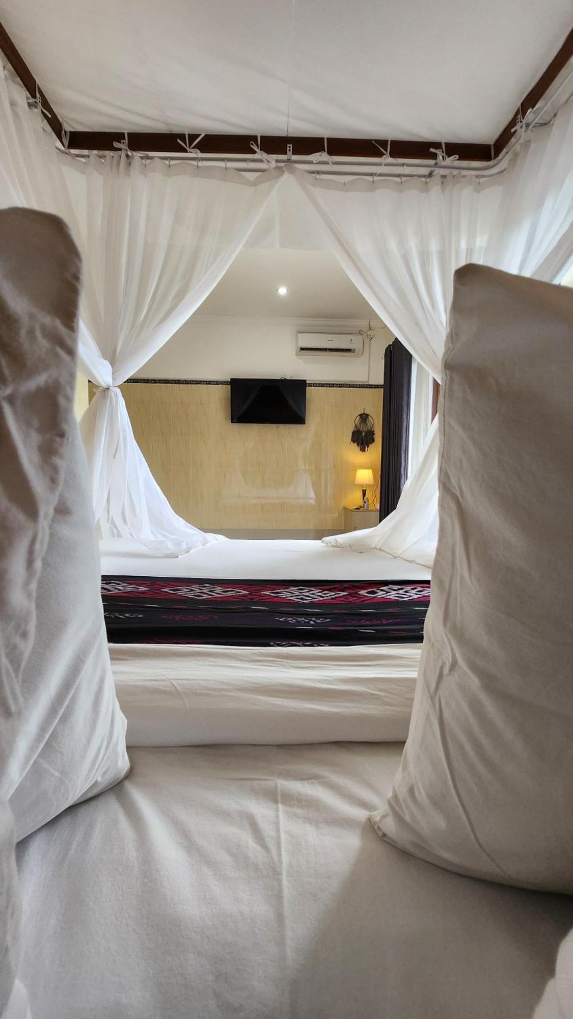 Aby Guest House By Paradise Sidemen  Exterior photo
